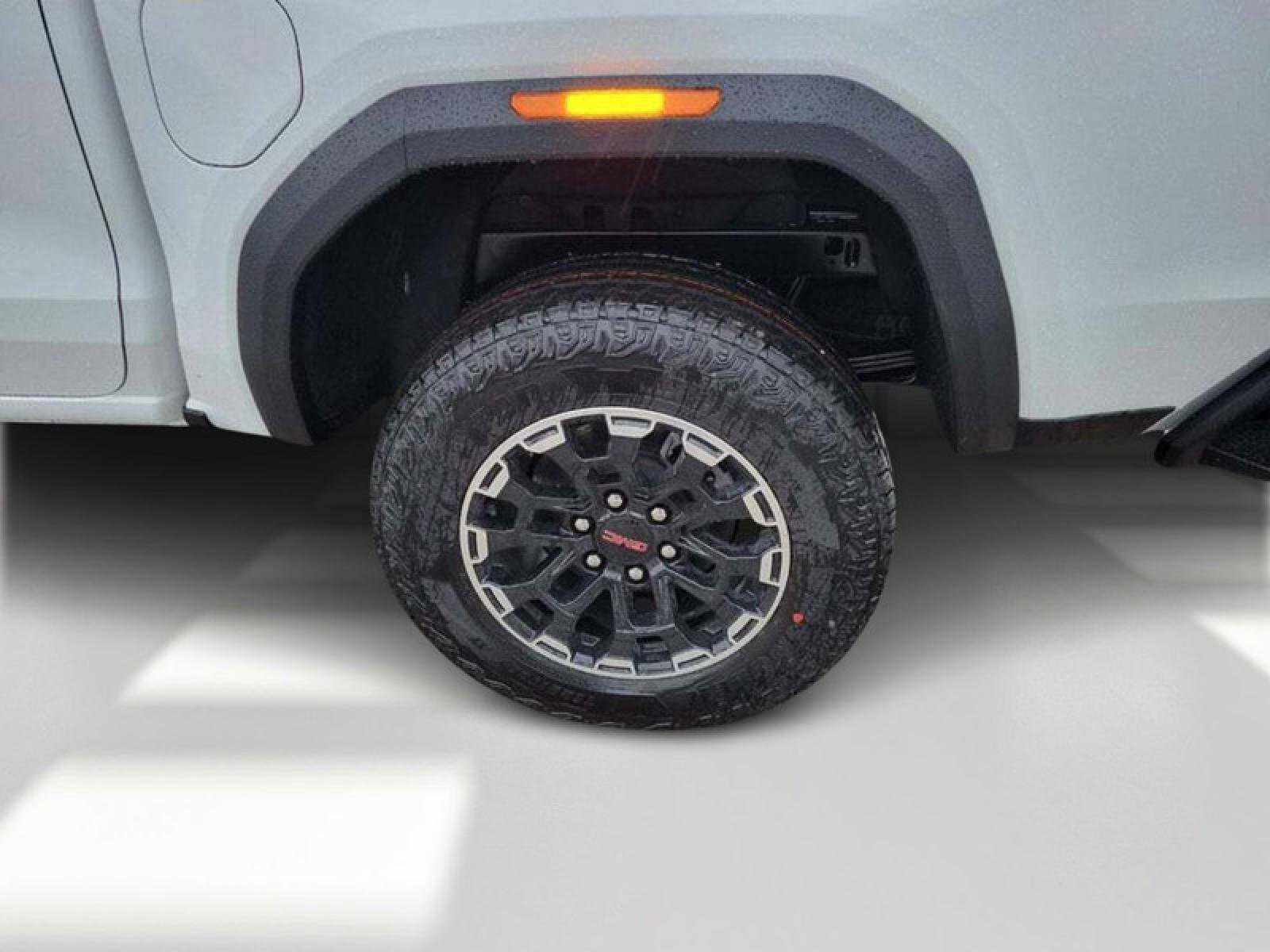 New 2026 GMC Canyon AT4 w/ Technology Plus Package image 6