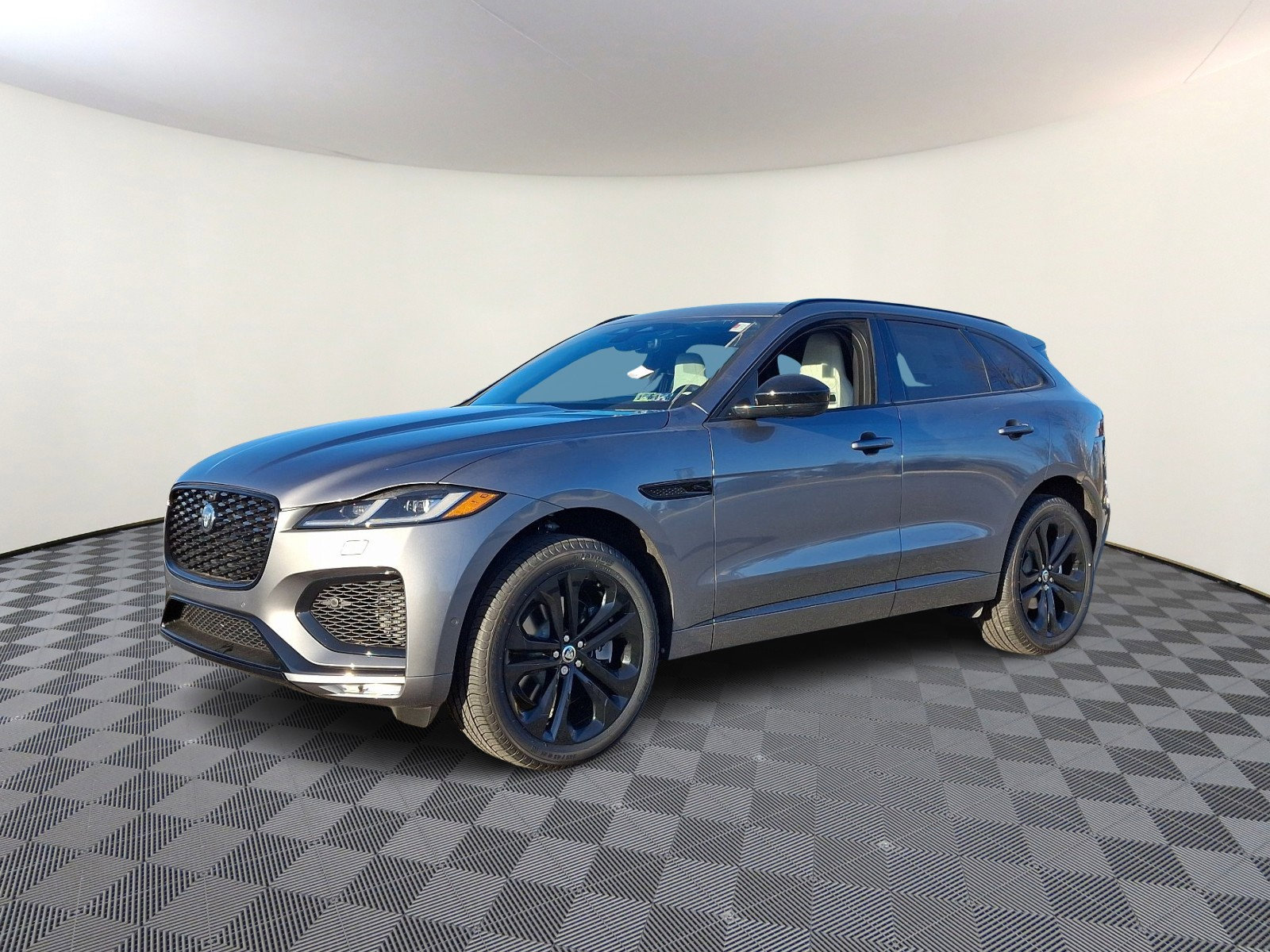 New 2026 Jaguar F-PACE R-Dynamic S video 1