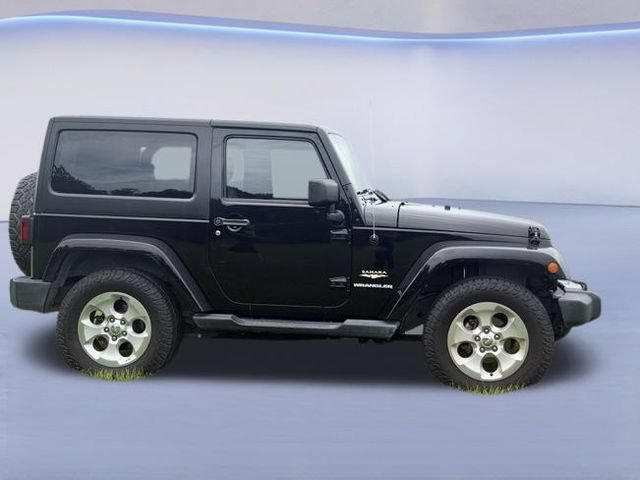 Used 2013 Jeep Wrangler Sahara w/ Connectivity Group AWD/4WD image 5