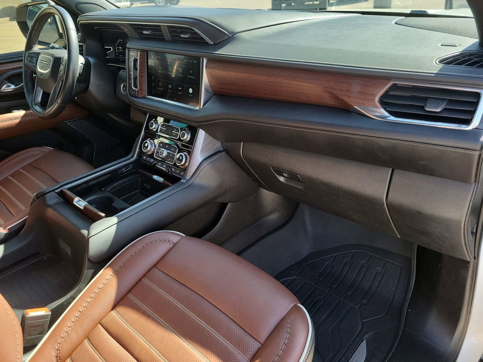 Certified 2023 GMC Yukon XL Denali Ultimate image 29