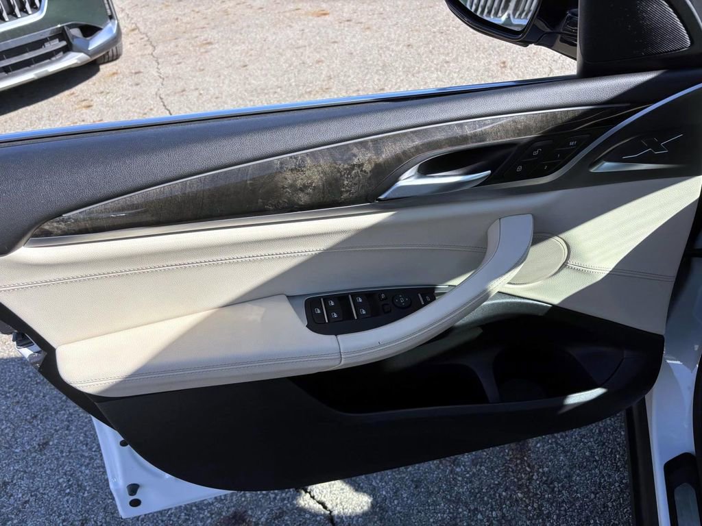 Used 2019 BMW X3 xDrive30i w/ Premium Package image 11