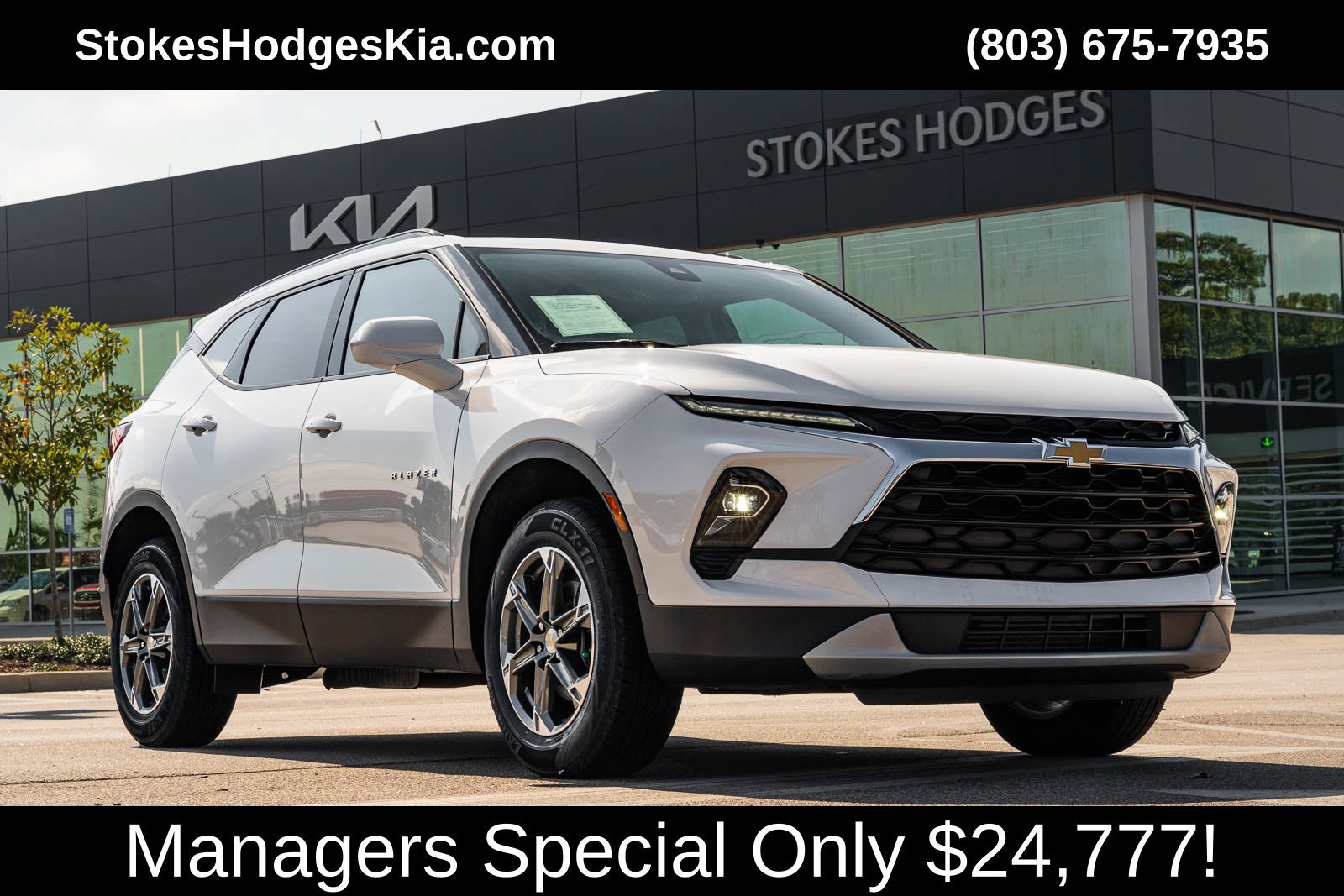 Used 2024 Chevrolet Blazer LT w/ Convenience Package FWD image 1