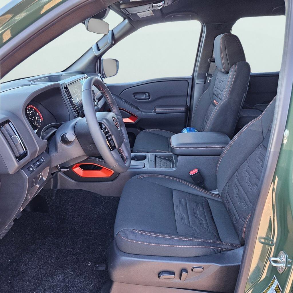 New 2026 Nissan Frontier Pro-X w/ Pro-X Convenience Package RWD image 10