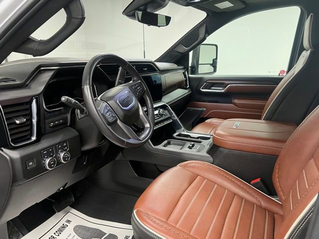 Used 2024 GMC Sierra 3500 Denali Ultimate image 20