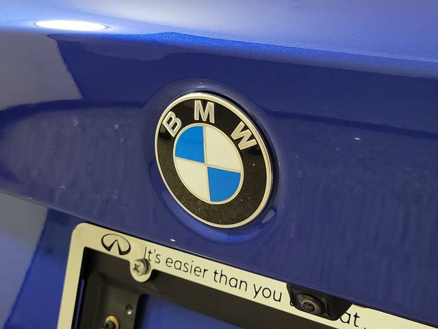 Used 2024 BMW 330i Sedan w/ M Sport Package RWD image 5