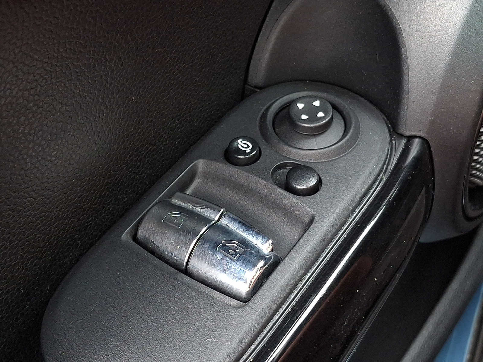 Certified 2024 MINI Cooper S FWD image 24