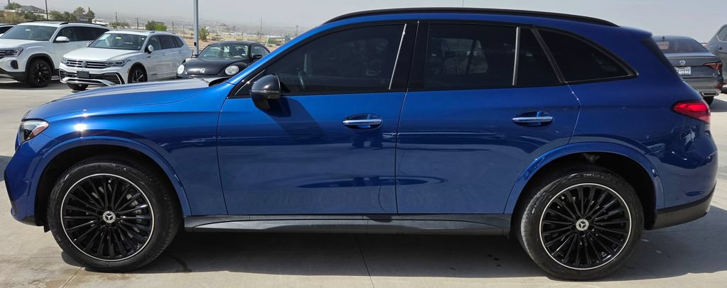 Used 2023 Mercedes-Benz GLC 300 4MATIC image 6