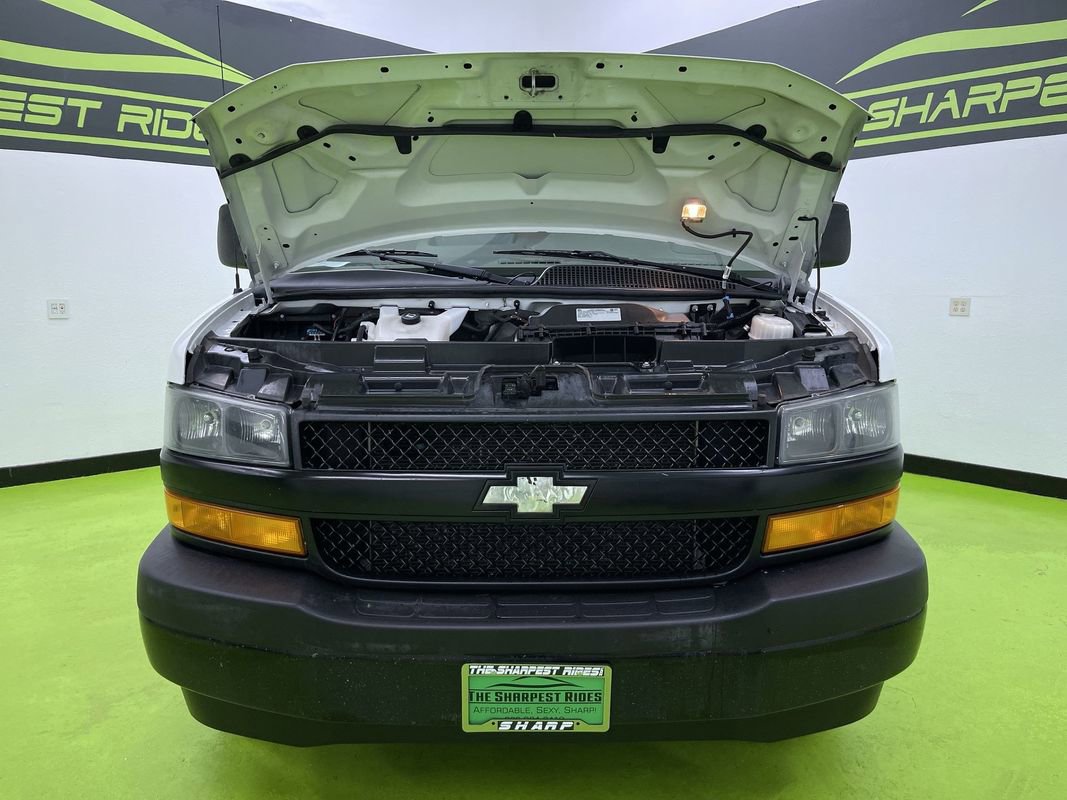 Used 2019 Chevrolet Express 2500 image 4