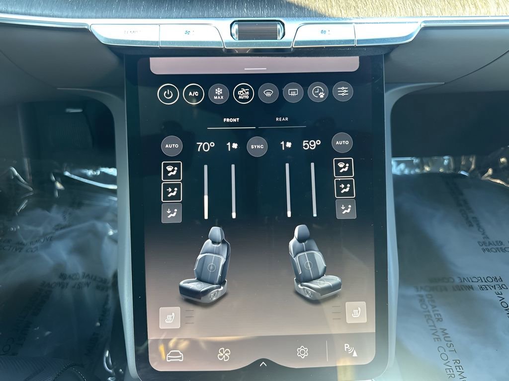 Used 2024 Lucid Air Touring image 19