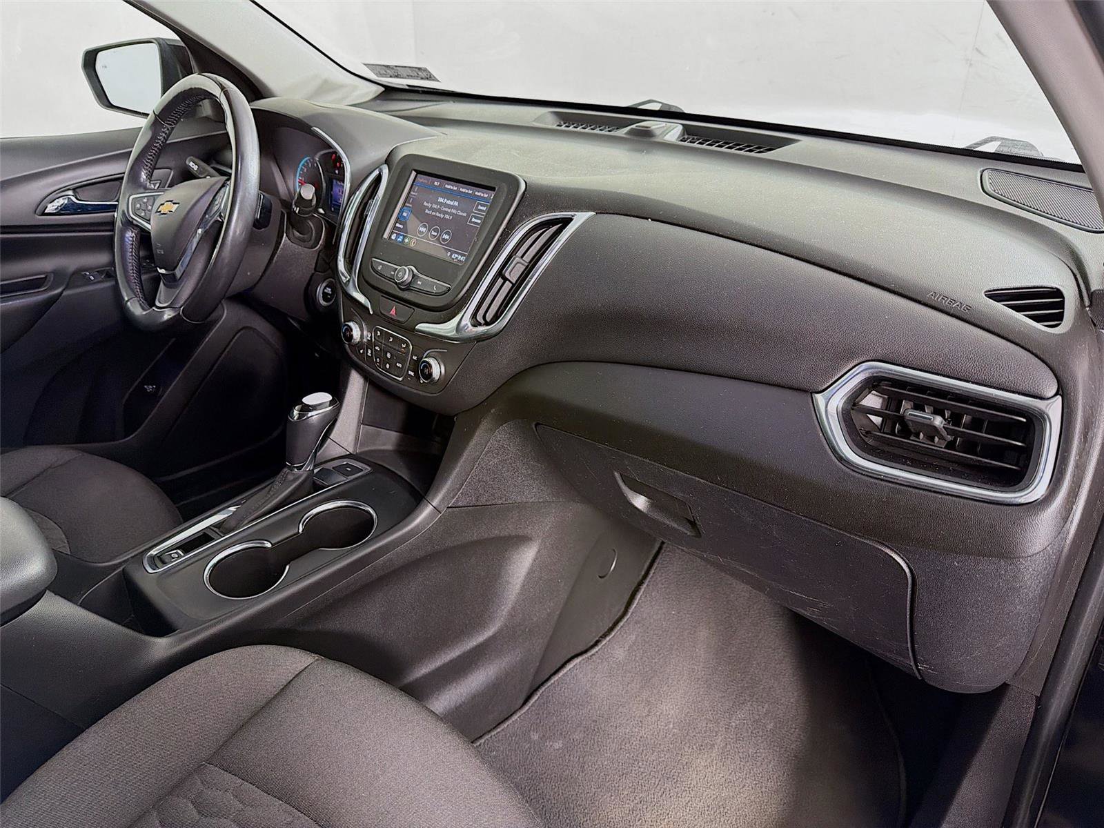 Used 2019 Chevrolet Equinox LT AWD/4WD image 29