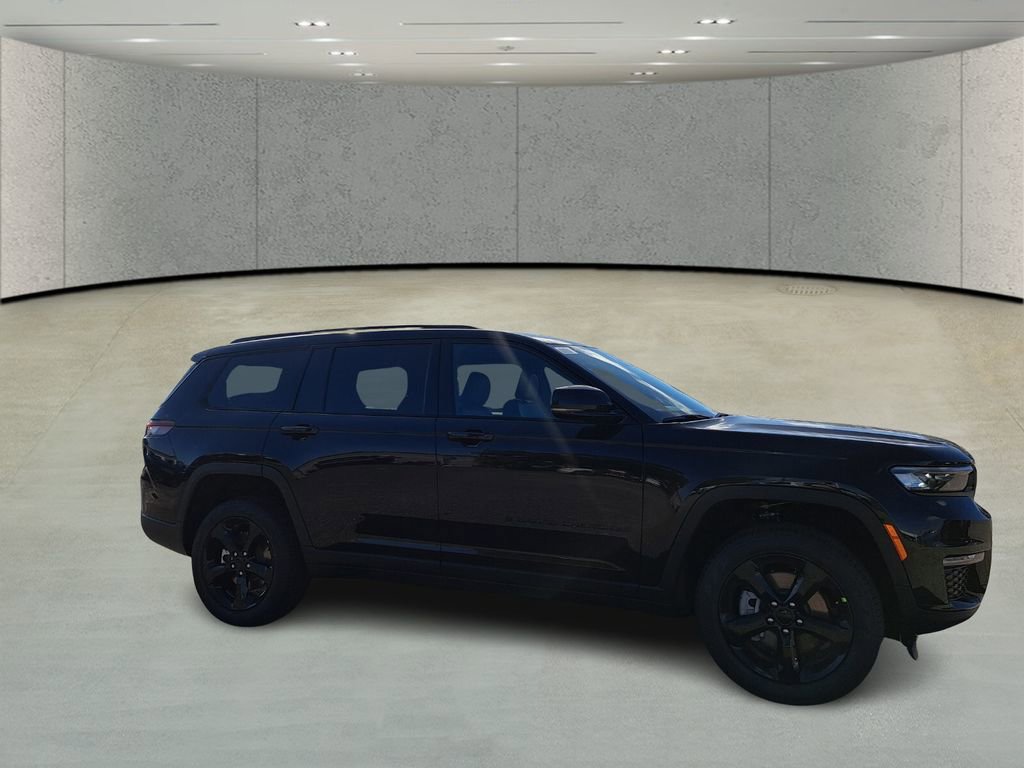 New 2025 Jeep Grand Cherokee L Limited image 3
