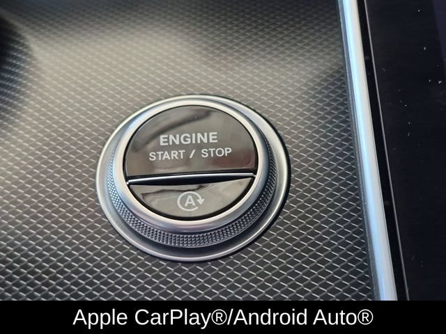 Used 2025 Mercedes-Benz C 300 Sedan image 18