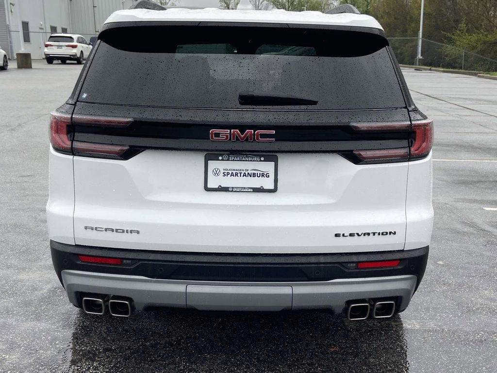 Used 2025 GMC Acadia Elevation FWD image 5