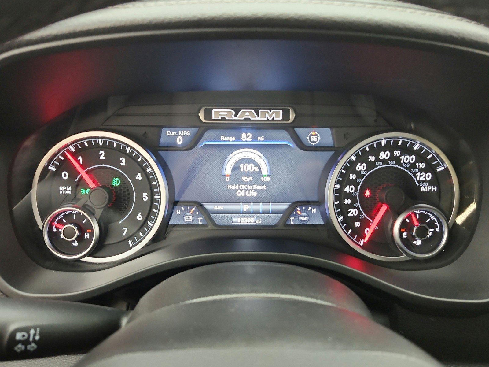 Used 2026 RAM 1500 Laramie AWD/4WD image 9