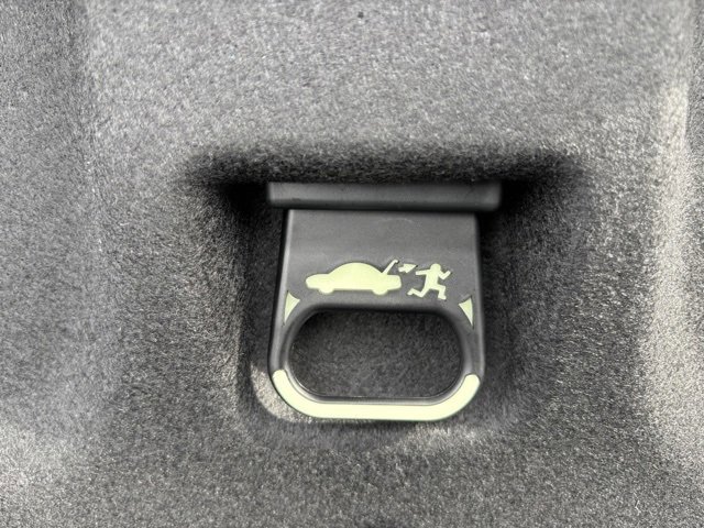 Used 2022 Chevrolet Camaro LT w/ RS Package image 22