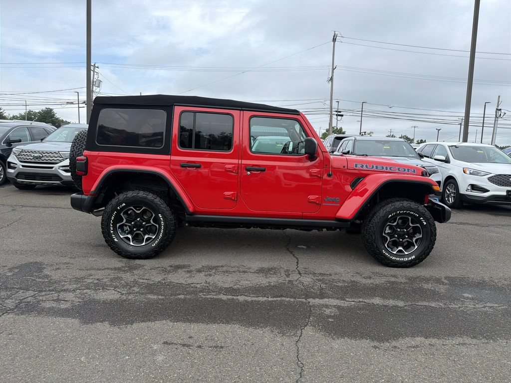 Used 2023 Jeep Wrangler Unlimited Rubicon 4xe w/ Cold Weather Group AWD/4WD image 7