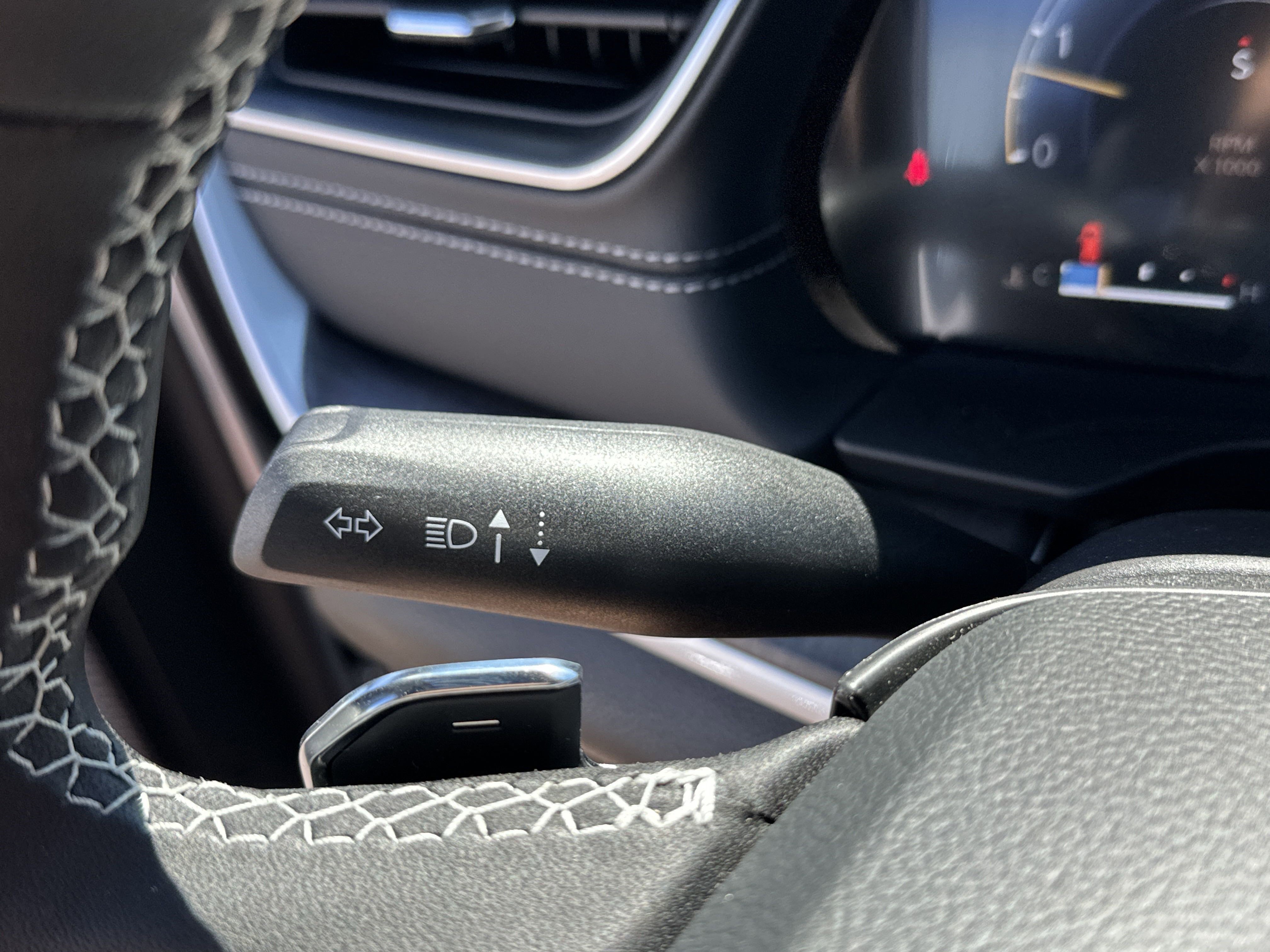 New 2025 Jeep Grand Cherokee Limited w/ Luxury Tech Group II image 19