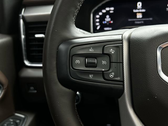 Used 2024 GMC Sierra 2500 Denali w/ Denali Reserve Package AWD/4WD image 15