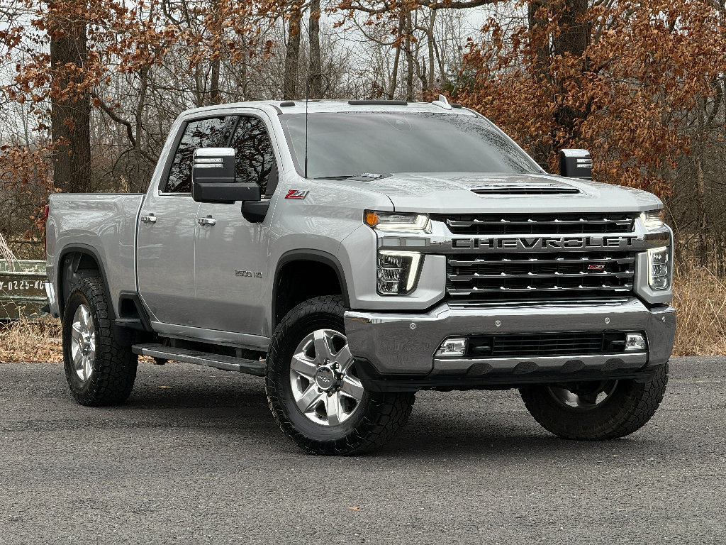 Used 2022 Chevrolet Silverado 2500 LTZ w/ LTZ Convenience Package image 15