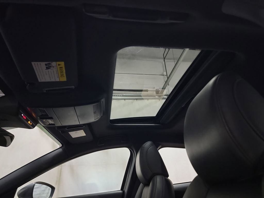 Used 2021 MAZDA MAZDA3 s image 16