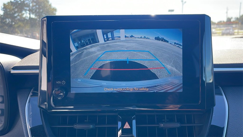 Used 2023 Toyota Corolla SE image 25