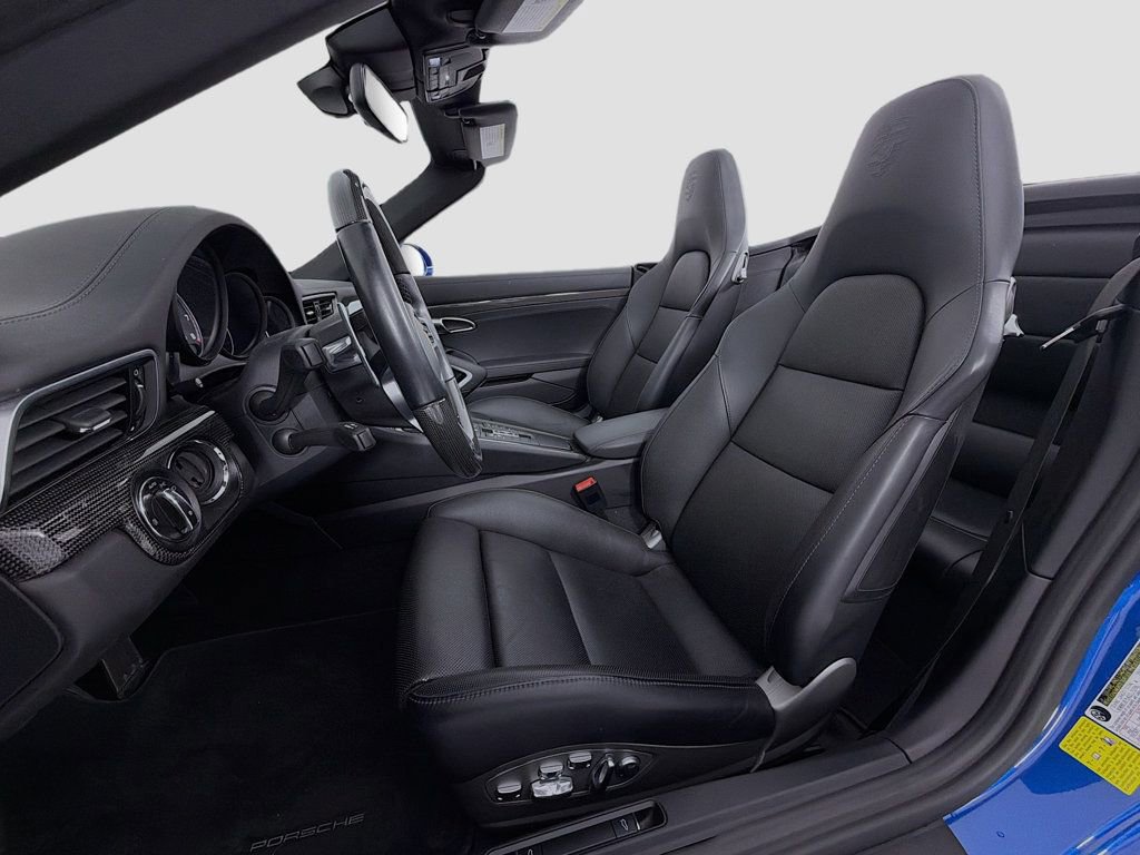 Certified 2017 Porsche 911 Turbo S image 5