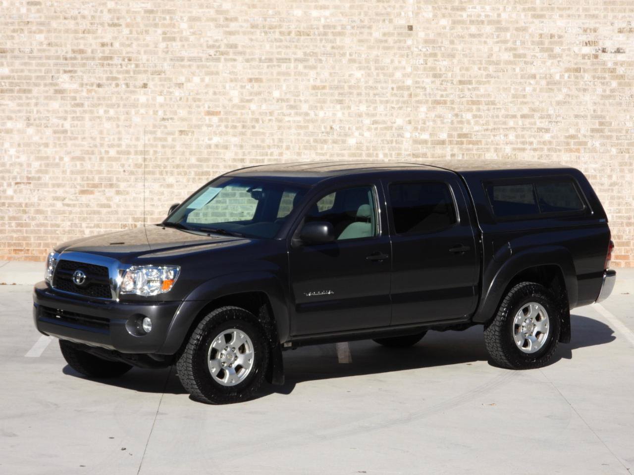 Used 2011 Toyota Tacoma PreRunner w/ SR5 Pkg #2 RWD image 26