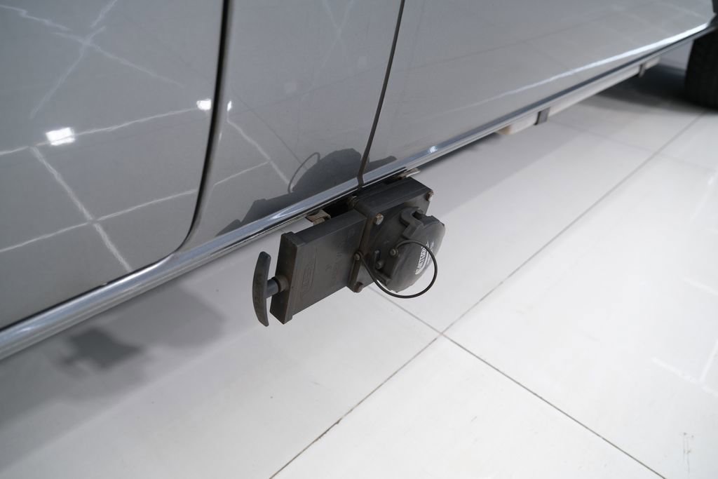 Used 2021 Mercedes-Benz Sprinter 2500 image 26