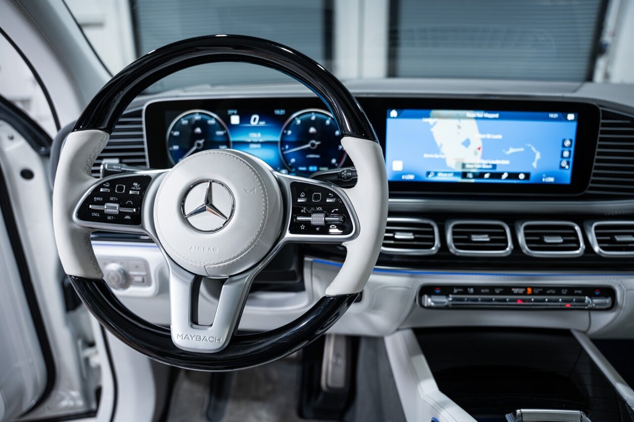 Used 2022 Mercedes-Benz Maybach GLS 600 4MATIC image 24