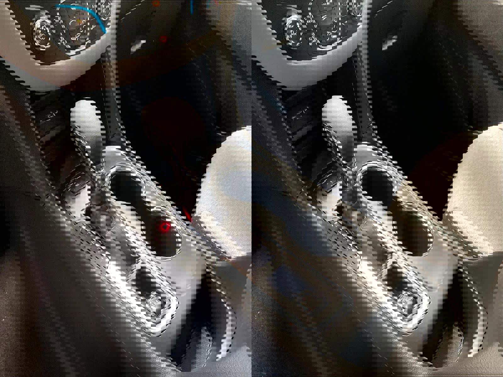 Used 2024 Chevrolet Equinox LS w/ LS Convenience Package image 21