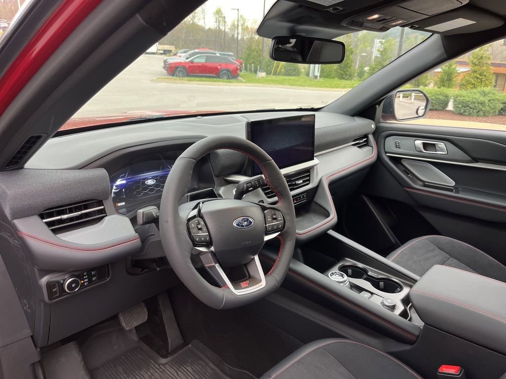 Used 2026 Ford Explorer ST w/ Sun And Sound Package image 6