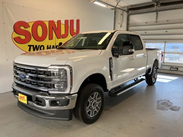 New 2026 Ford F350 4x4 Crew Cab Super Duty image 1