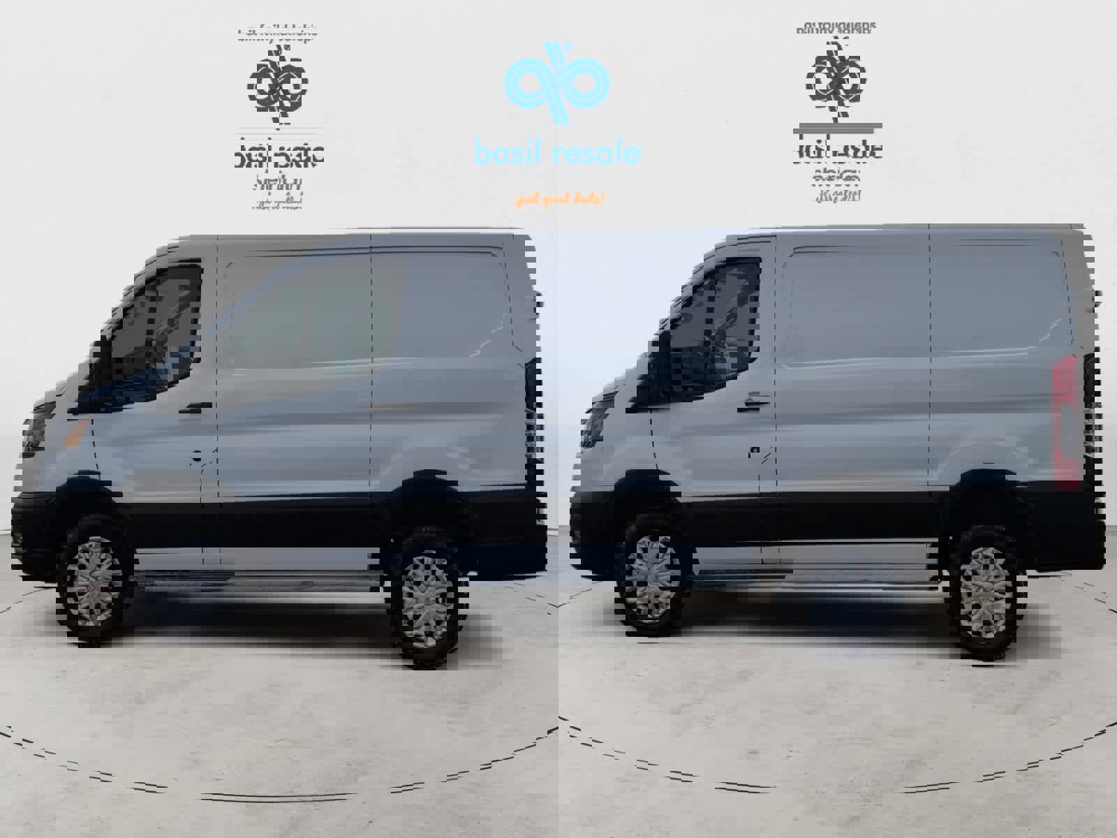 Used 2024 Ford Transit 250 Low Roof w/ Exterior Upgrade Package image 3