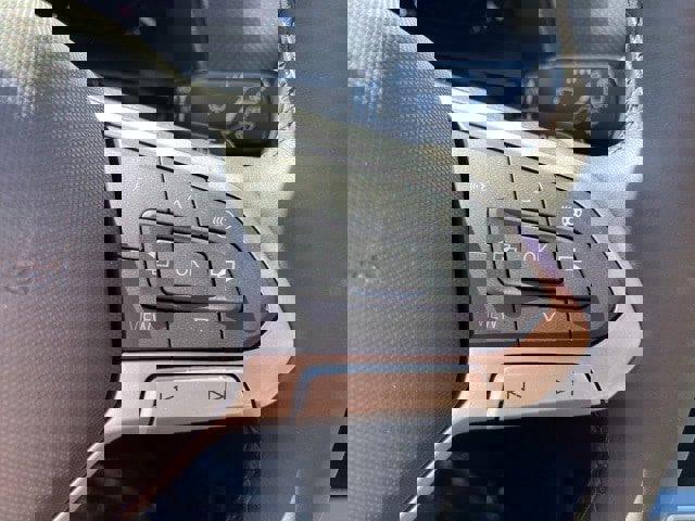 New 2026 Volkswagen Atlas Cross Sport SEL Premium R-Line image 32