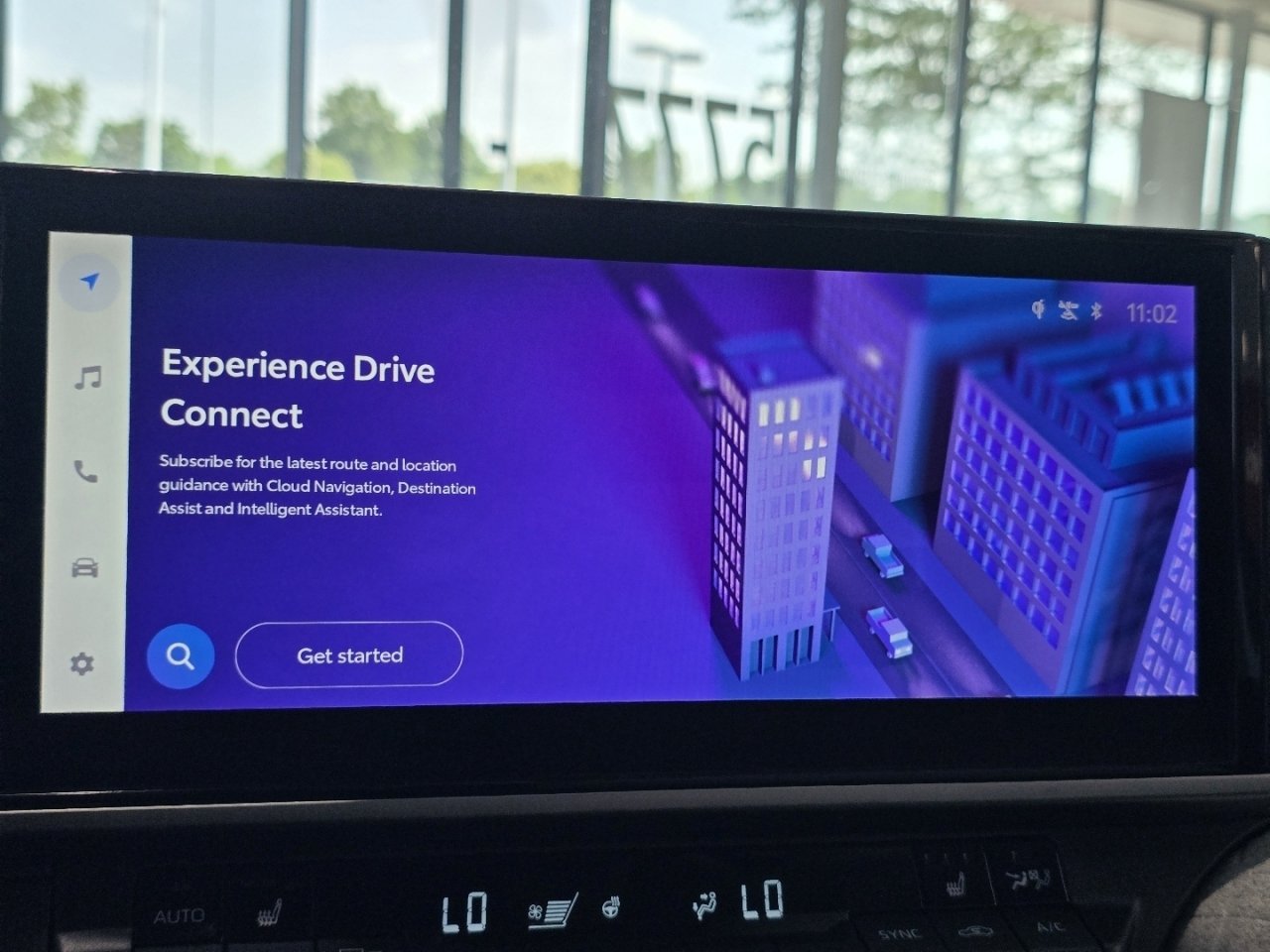 Certified 2025 Toyota Camry XLE FWD image 3