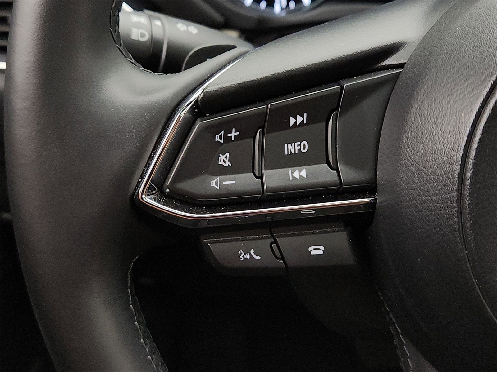 Certified 2025 MAZDA CX-5 Signature image 35