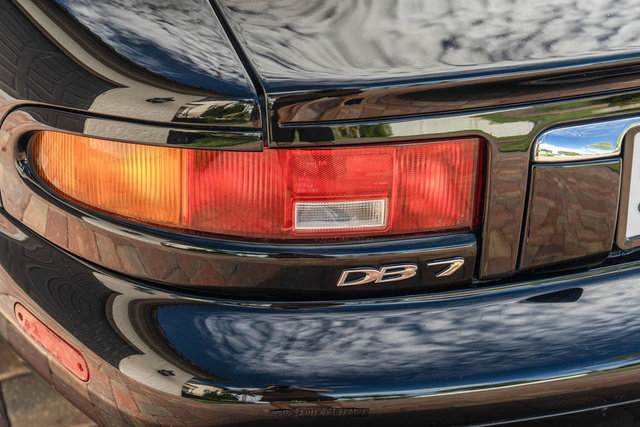 Used 2000 Aston Martin DB7 Vantage RWD image 54
