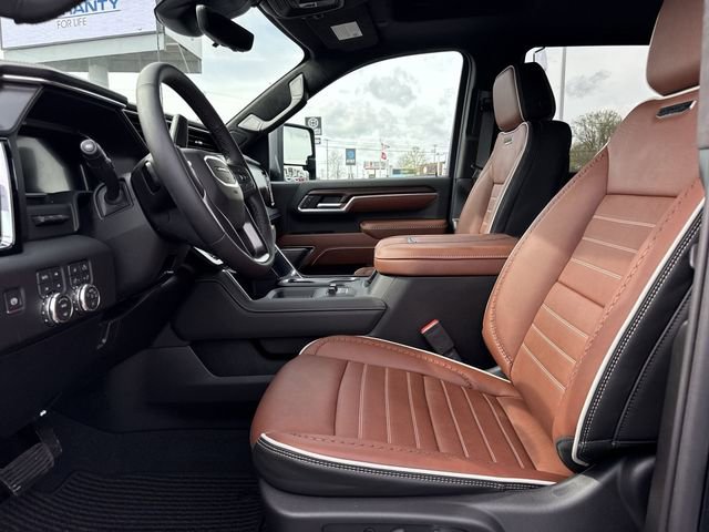New 2026 GMC Sierra 3500 Denali Ultimate image 11