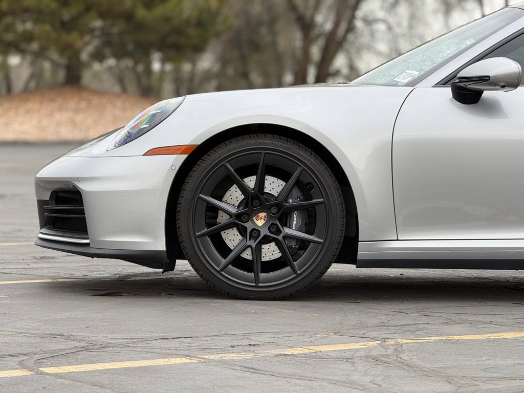 Used 2025 Porsche 911 Carrera image 8