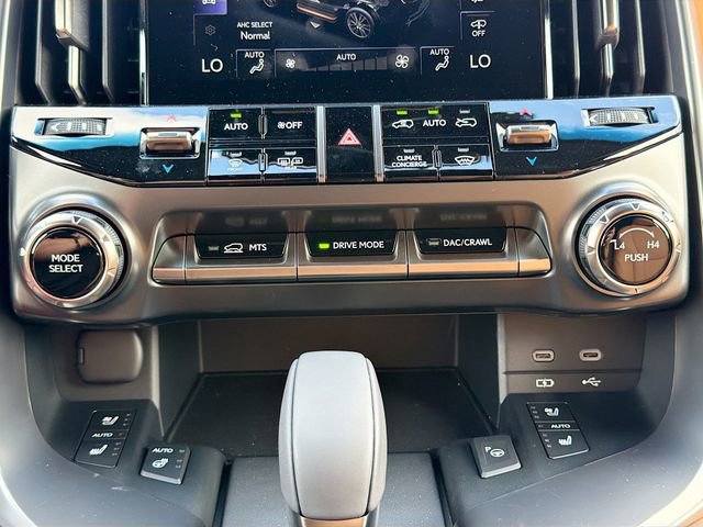 New 2026 Lexus LX 700h Luxury AWD/4WD image 46