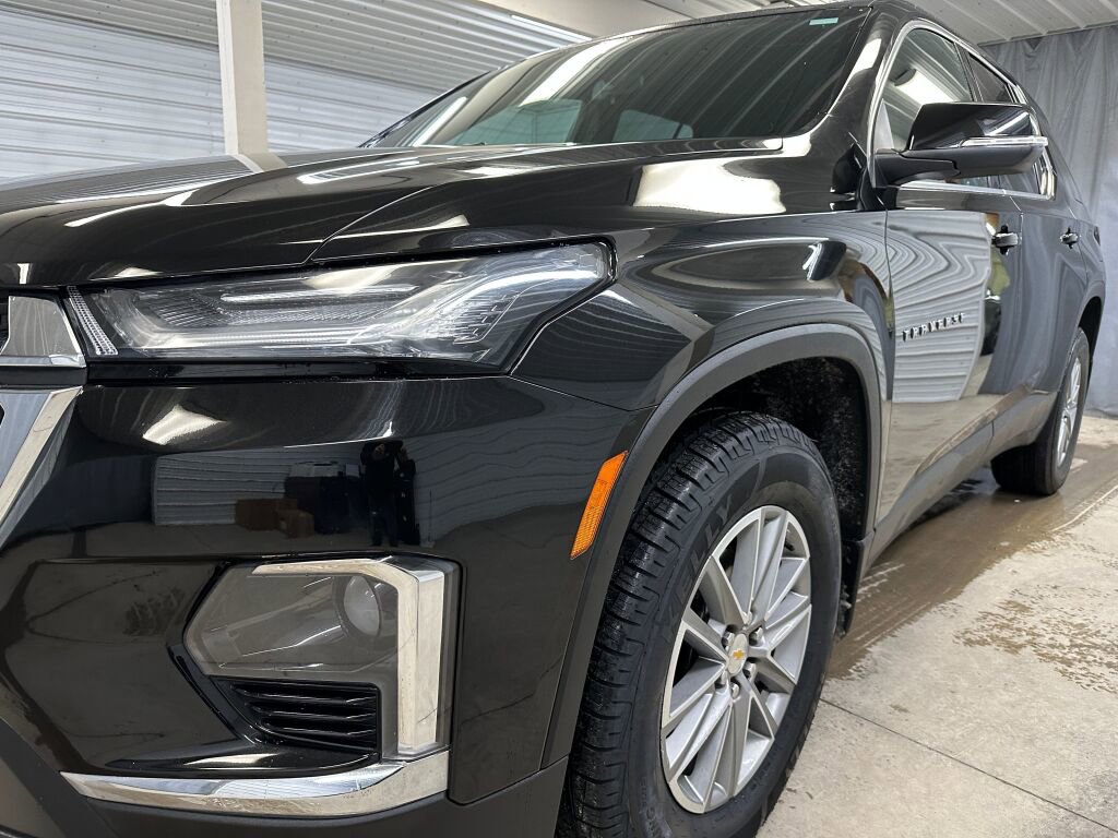 Certified 2023 Chevrolet Traverse LT w/ LPO, Floor Liner Package image 37