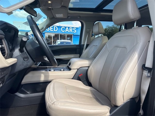 Used 2024 Ford Expedition Max Limited image 14