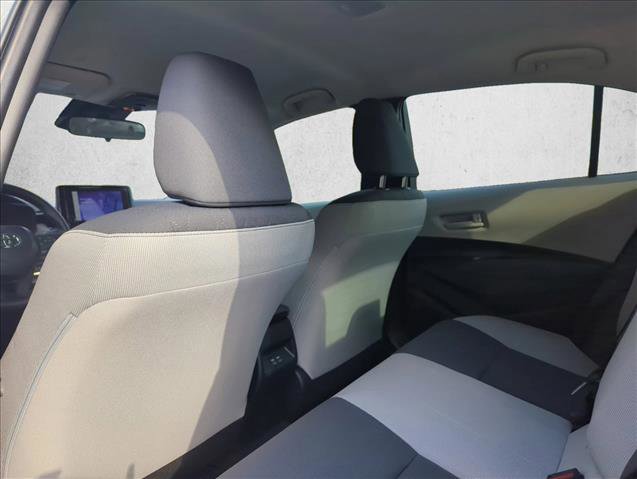 Used 2025 Toyota Corolla LE image 19