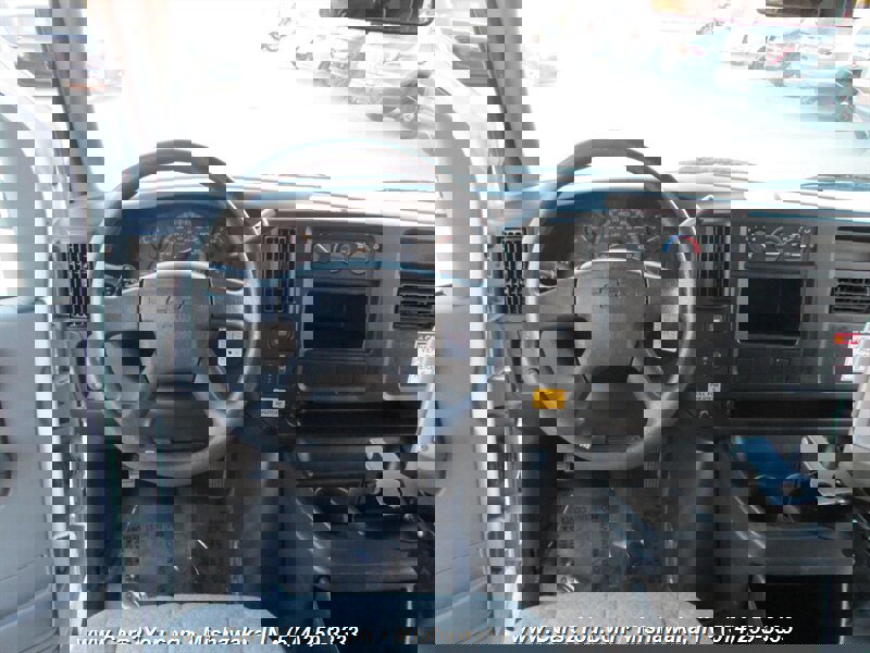 Used 2006 Chevrolet Express 3500 SHUTTLE BUS VAN w/ School Bus Package image 8