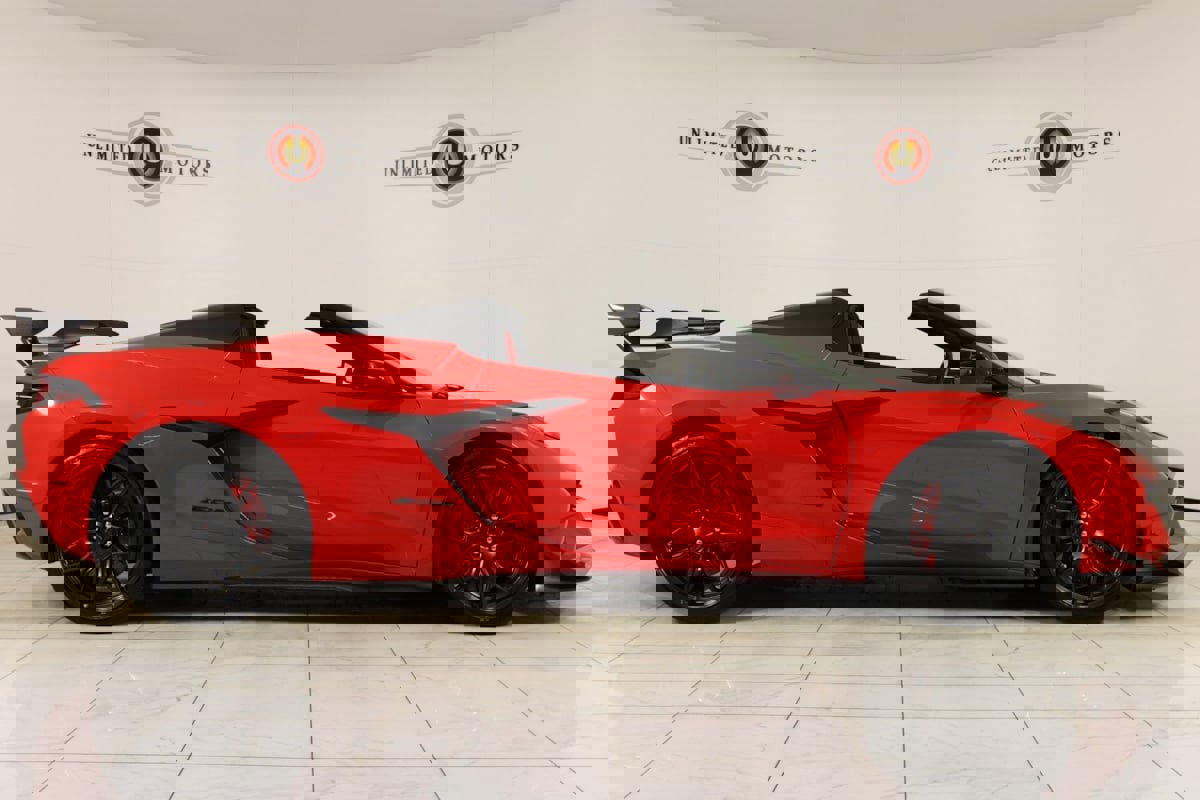 Used 2023 Chevrolet Corvette Z06 w/ Z07 Performance Package image 2