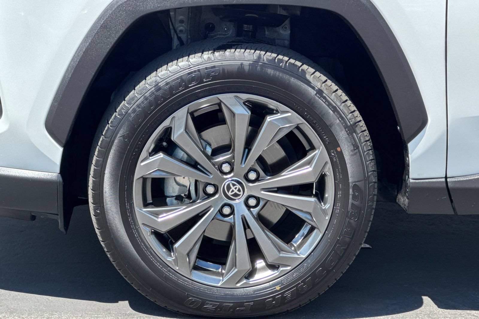 Certified 2025 Toyota RAV4 Limited AWD/4WD image 35