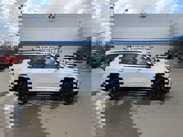 New 2026 Chevrolet Traverse RS image 10