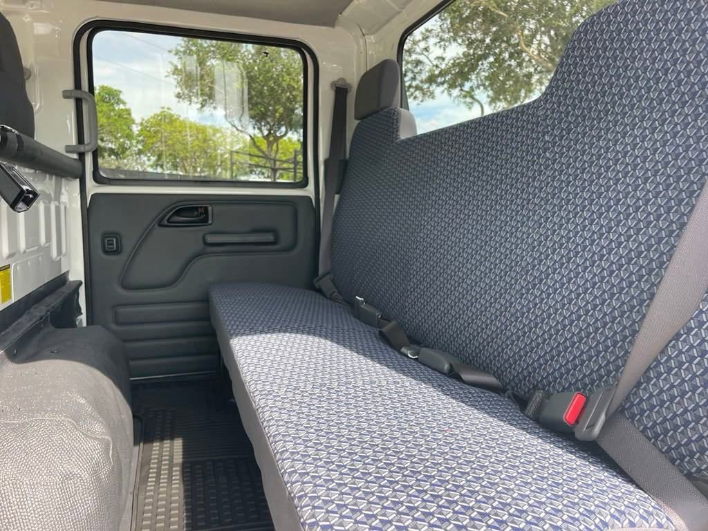 New 2024 Chevrolet Low Cab Forward image 7