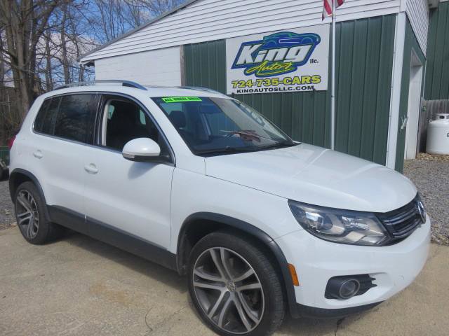 Used 2017 Volkswagen Tiguan SEL AWD/4WD image 1