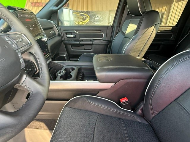Used 2026 RAM 3500 Laramie w/ Max Tow Package AWD/4WD image 16